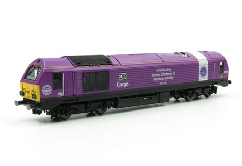 Hornby Class 67 67007 Db Platinum Jubilee Dcc Ready Oo Gauge Repaint Rainbow Railways