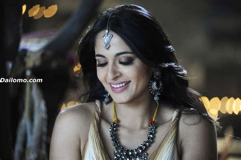 Anushka Shetty Wallpaper Anushka Shetty Hot Wallpaper Anushka Shetty Image Latest News