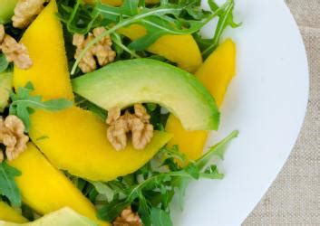 Rucola Mango Nuss Salat Gymondo Magazin Fitness Ernährung Abnehmen