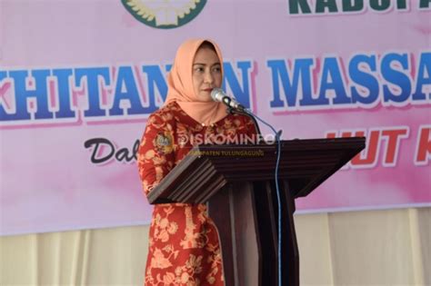 KHITANAN MASSAL DAN BAKTI SOSIAL DWP KABUPATEN TULUNGAGUNG KABUPATEN