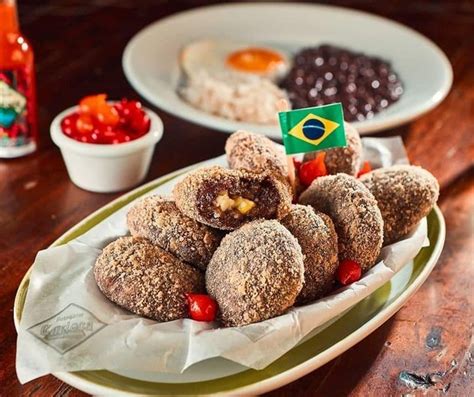 Receitas De Bolinhos Salgados 10 Opções Para Servir De Aperitivo