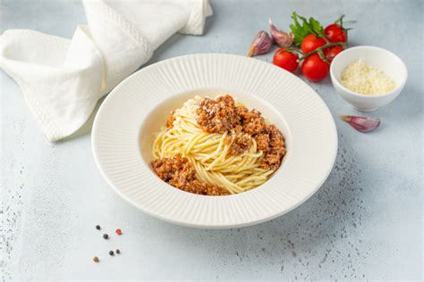 Готовая кулинария оптом, купить готовые салаты оптом, готовые сэндвичи ...