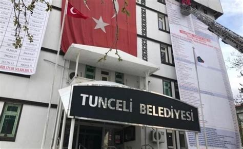 Tunceli Belediyesi Nin Tabelas Dersim Olarak De I Iyor