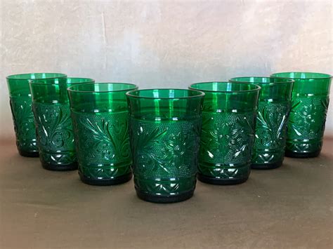 S Emerald Green Tumblers Anchor Hocking Sandwich Glass Vintage