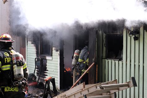 Everett Fire Crews Contain Garage Fire In North Everett Saturday