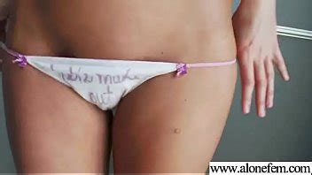 Britney Belle Amateur Girl Masturbates Using Sex Stuffs Movie 14 XNXX