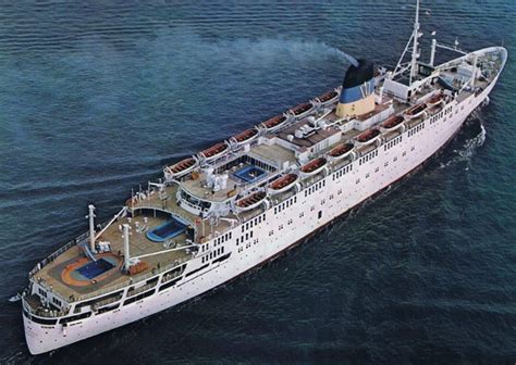 Abandoned Ships Cruise Ships Beautiful Ocean Vessel Liner Boat