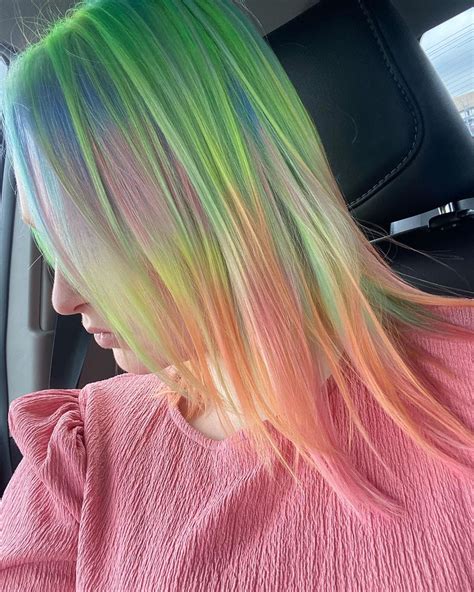 17 Best Rainbow Hair Color Ideas To Try In 2021 Glamour