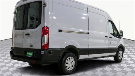 Ford Transit 2019 T 250 148 Med Rf 9000 Gvwr Sliding Rh Dr Auto A Usagée Et D’occasion à Vendre