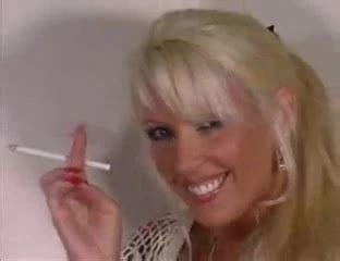 Blonde Milf Celeste Smoking Amateur Amateur Porn Xhamster
