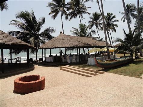 Coconut Grove Beach Resort, Elmina - Compare Deals