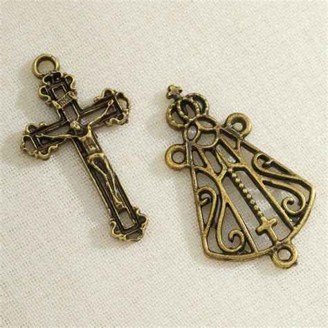 Entremeios Para Ter O Crucifixos Ouro Velho Prata Nossa