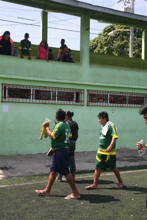 Balacean A Menor En Partido De Futbol El Sol De Chilpancingo