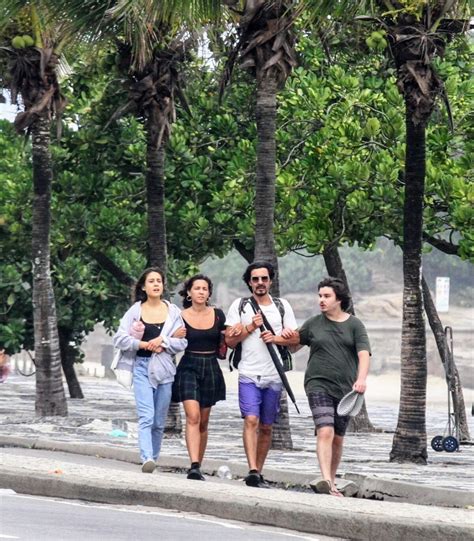 Foto André Gonçalves e os três filhos mostraram clima de harmonia