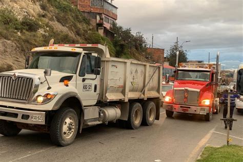 Vía Al Llano Hoy Cierre Total Vía Bogotá Villavicencio Por Derrumbes