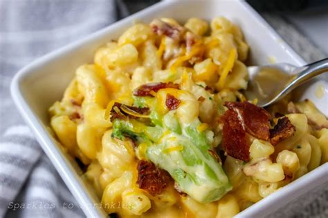 Disney S Frozen White Hot Chocolate Sparkles To Sprinkles