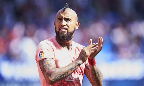 Inter Pazza Idea Scambio Vidal Nainggolan Mercato Calciomercato