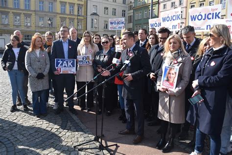 Koalicja Obywatelska Przedstawia Kandydat W Na Radnych Gazeta Wroc Awska