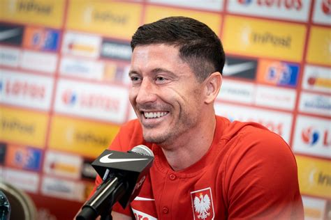 Sam On Twitter Rt Mirrorfootball Robert Lewandowski Told Arsenal