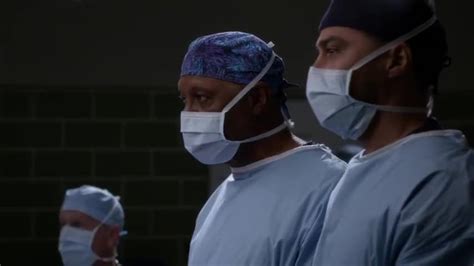 YARN Beeping Suctioning Continue Grey S Anatomy 2005