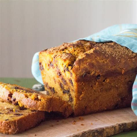 Cranberry Pumpkin Bread With Chocolate Chips