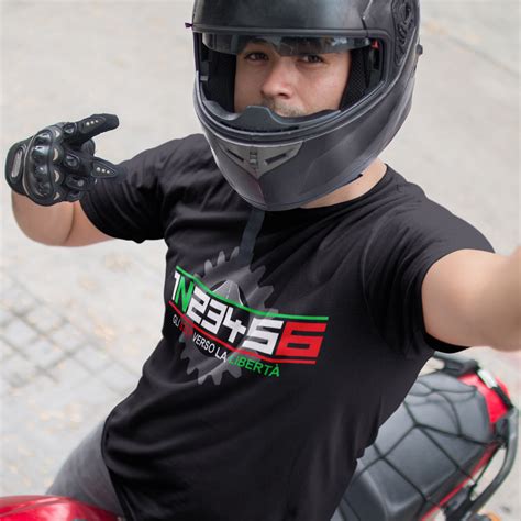 GLI STEP VERSO LA LIBERTA' - BIKER MOTO STYLE Biker's Lifestyle Italy