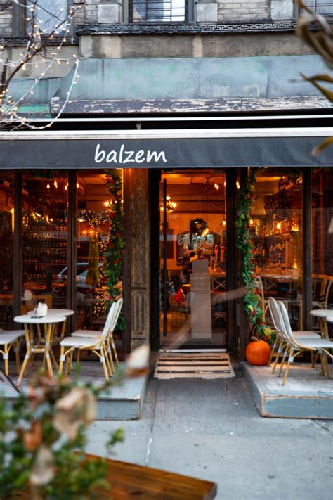 20 REMARKABLE Restaurants in SoHo (Hotspots & Hidden Gems)