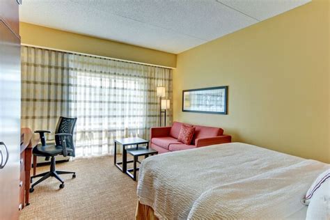 Courtyard By Marriott Bridgeport Clarksburg Bridgeport