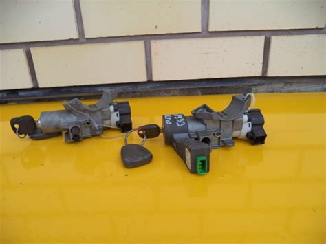 Замок зажигания Volvo XC90 Volvo S60 Volvo V70 Volvo S70 Volvo C70: 650 ...