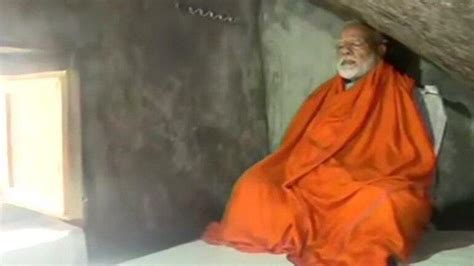 At Kedarnath Pm Prays For Strength