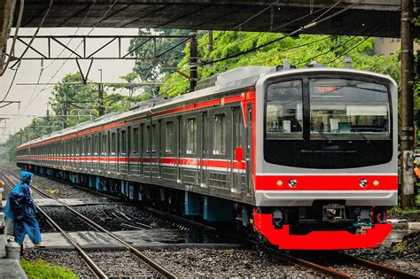 Mantap Krl Seri 205 Wajah Cerita Peri Akhirnya Kenakan Seragam Baru