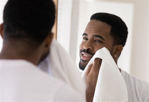 Top Tips For Black Men's Beard Care From The Experts