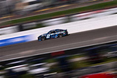 NASCAR: Austin Cindric wins at Gateway after Ryan Blaney's car slows on ...