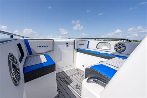 30′ Cuddy Cabin – Concept Boats