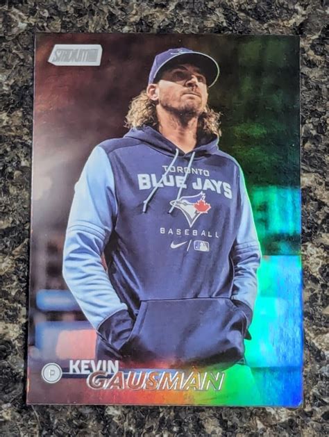 2023 Topps Stadium Club 36 Toronto Blue Jays Kevin Gausman Rainbow