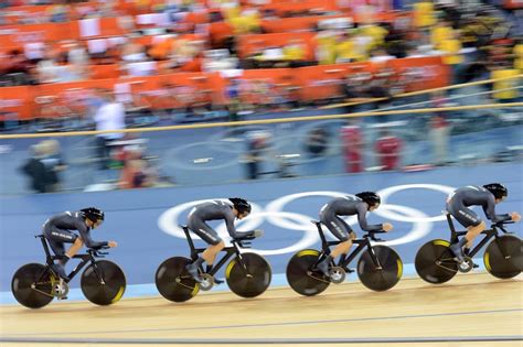 Olympic Games Mens Team Pursuit New Zealand In The Team Pursuit