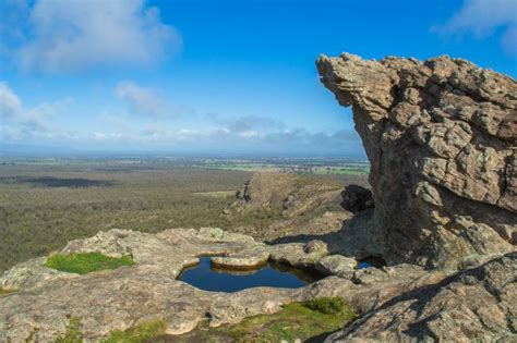 Hollow Mountain Grampians Guide