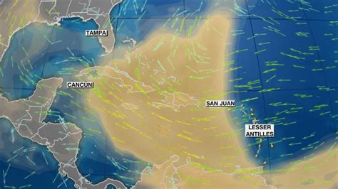 massive plume  dust heading  florida