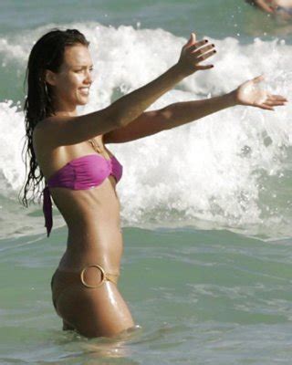 Celeb Nip Slip Bikini And UpSkirt Porn Pictures XXX Photos Sex Images Page PICTOA