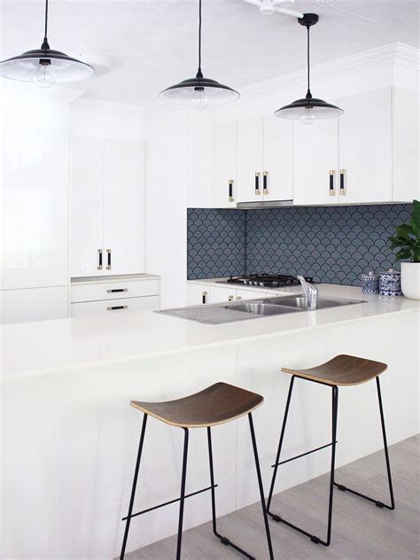 30+ Fish Scale Tile Backsplash ( WHIMSICAL & UNIQUE ) - Tiles | Fish ...