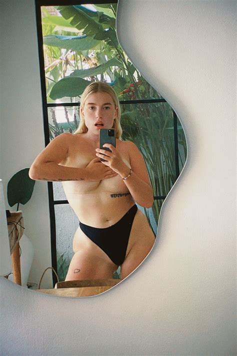 Only React If You Would Fuck Me Raw Send Nude Selfie