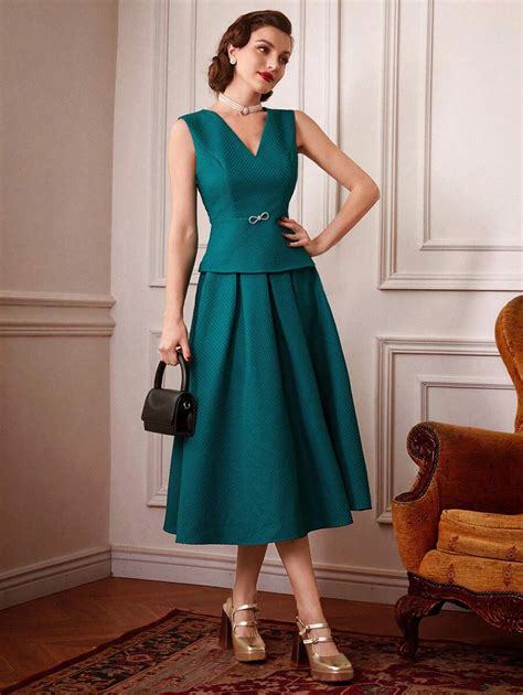 Vintamour Retro Elegant Christmas Green Textured Fabric Cinched Waist