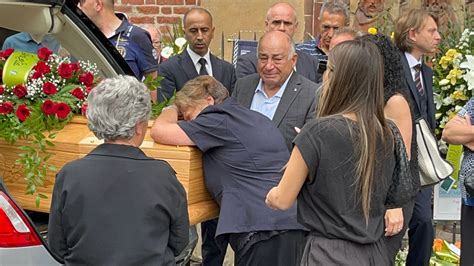 L Ultimo Saluto A Marco Conforti Le Foto Dei Funerali