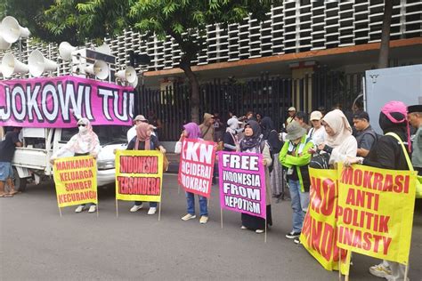 Foto Massa Tolak Pemilu Curang Ancam Akan Gelar Demo Besar Besaran