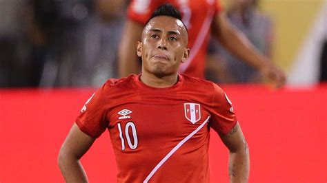 Cueva se desvinculó de Al Fateh Alianza Lima se ilusiona con su