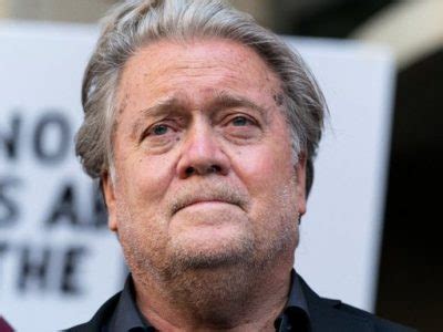 Bannon Exasesor De Trump Declarado Culpable De Obstruir Investigaci N