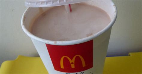 McDonald's Chocolate Milkshake Review | Is It Any Good? - TheFoodXP