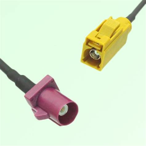 FAKRA SMB D 4004 Bordeaux Male Plug To K 1027 Curry Female Jack Cable