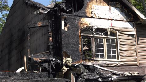 Fire Tears Through Gravenhurst Home Displacing Eight People Ctv News