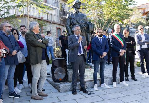 Ancos A Cotronei Linaugurazione Del Monumento Dei Caduti In Guerra